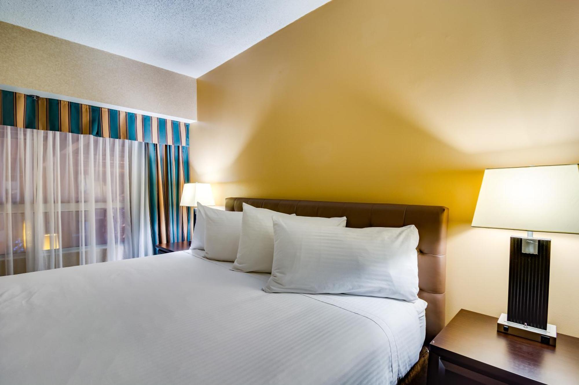 Sawridge Inn And Conference Centre Edmonton South Rom bilde
