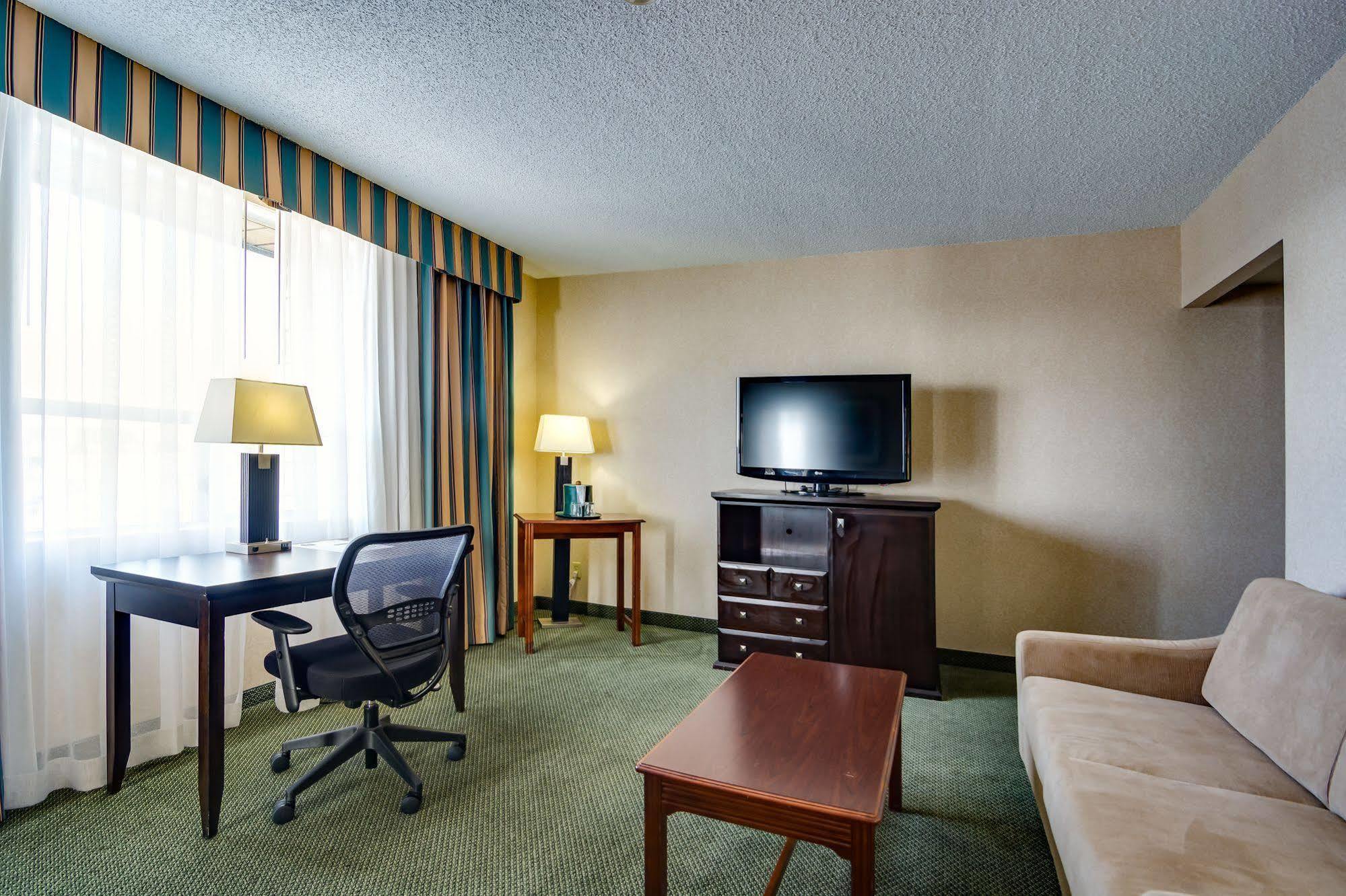 Sawridge Inn And Conference Centre Edmonton South Eksteriør bilde
